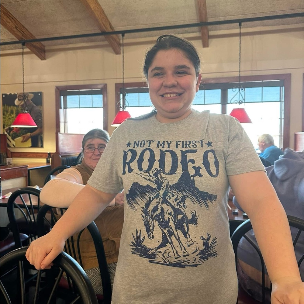 Meet your Posher, Rebecca